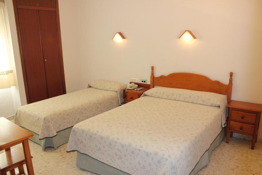 קורדובה Hotel Abadi חדר תמונה