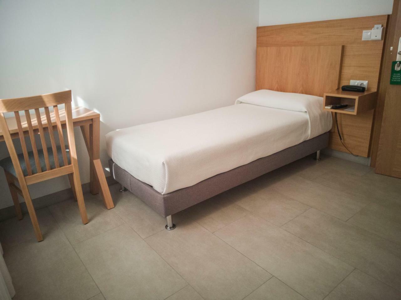 קורדובה Hotel Abadi מראה חיצוני תמונה